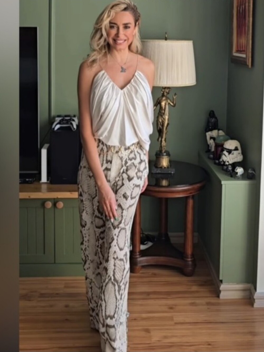 ZARA DRAPED SATIN EFFECT TOP SIZE M - Picture 4 of 16